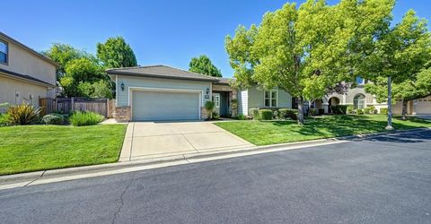 208 Soaring Hawk Pl, Lincoln, CA 95648 Photo