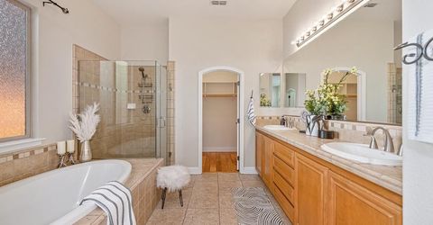 208 Soaring Hawk Pl, Lincoln, CA 95648 Photo