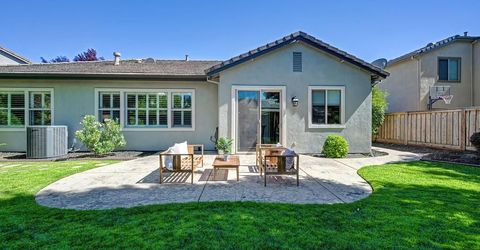 208 Soaring Hawk Pl, Lincoln, CA 95648 Photo
