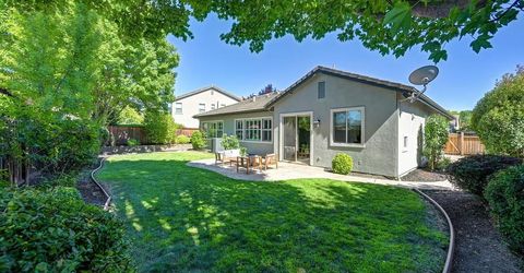 208 Soaring Hawk Pl, Lincoln, CA 95648 Photo