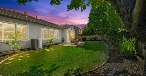 208 Soaring Hawk Pl, Lincoln, CA 95648 Photo