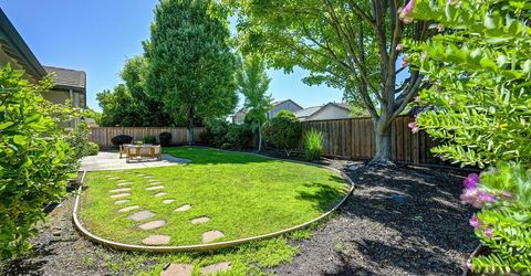 208 Soaring Hawk Pl, Lincoln, CA 95648 Photo