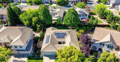 208 Soaring Hawk Pl, Lincoln, CA 95648 Photo