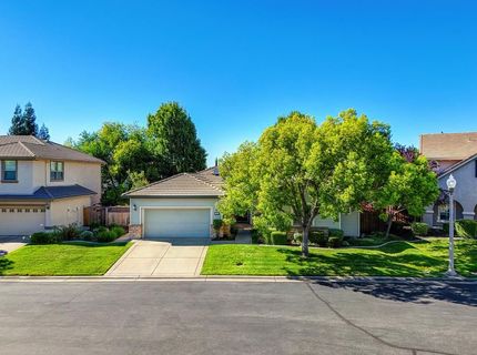 208 Soaring Hawk Pl, Lincoln, CA 95648 Photo
