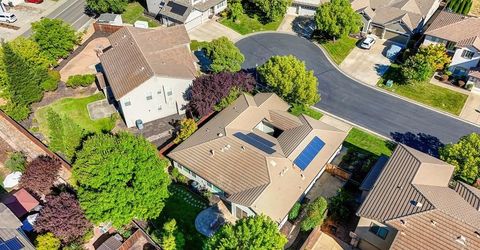 208 Soaring Hawk Pl, Lincoln, CA 95648 Photo