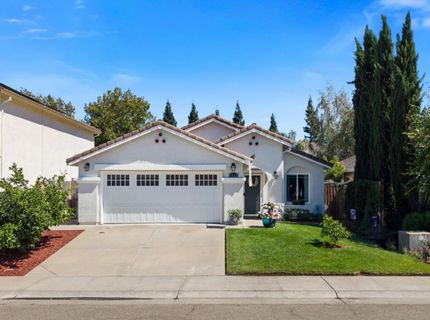 3418 Sweet Pea Way, Sacramento, CA 95833 Photo