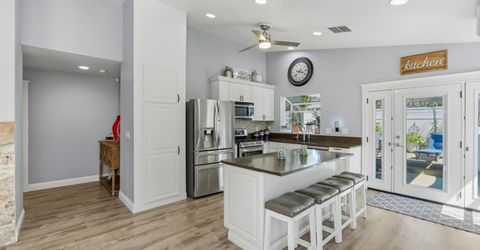 3418 Sweet Pea Way, Sacramento, CA 95833 Photo