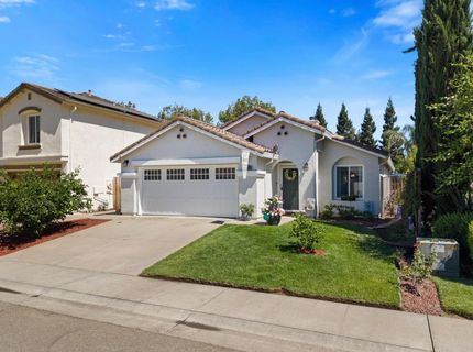 3418 Sweet Pea Way, Sacramento, CA 95833 Photo