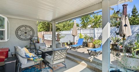 3418 Sweet Pea Way, Sacramento, CA 95833 Photo