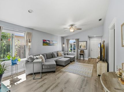 3418 Sweet Pea Way, Sacramento, CA 95833 Photo
