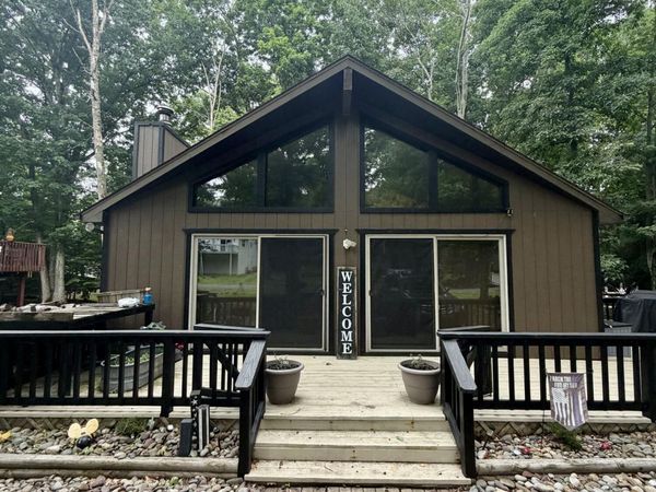 246 SHINGLE MILL Drive, Drums, PA 18222