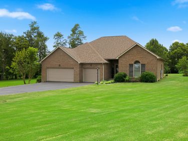 306 Sapphire Court, Mt Sterling, KY 40353