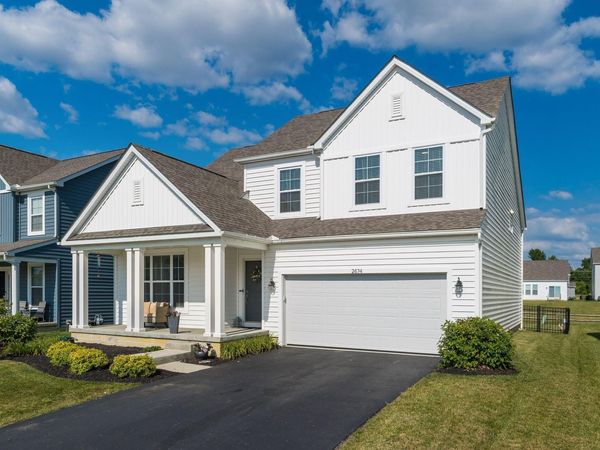 2674 Carmie Drive E, Blacklick, OH 43004