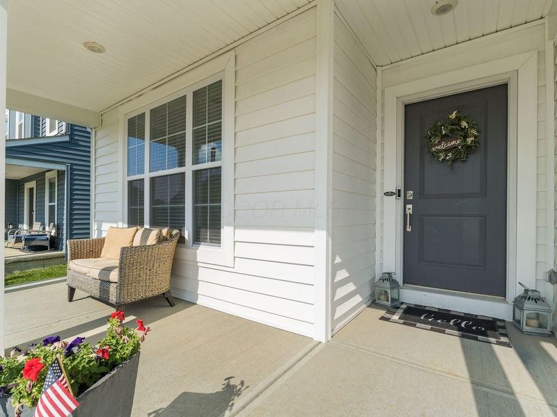 2674 Carmie Drive E, Blacklick, OH 43004 Photo 3