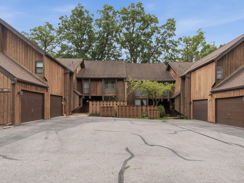4965 Smoketalk Lane, Unit 2, Westerville, OH 43081 Photo 3