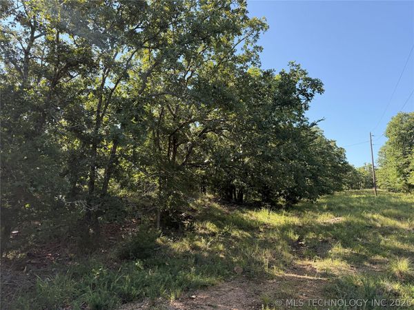 N Alpine Street , Atoka, OK 74525