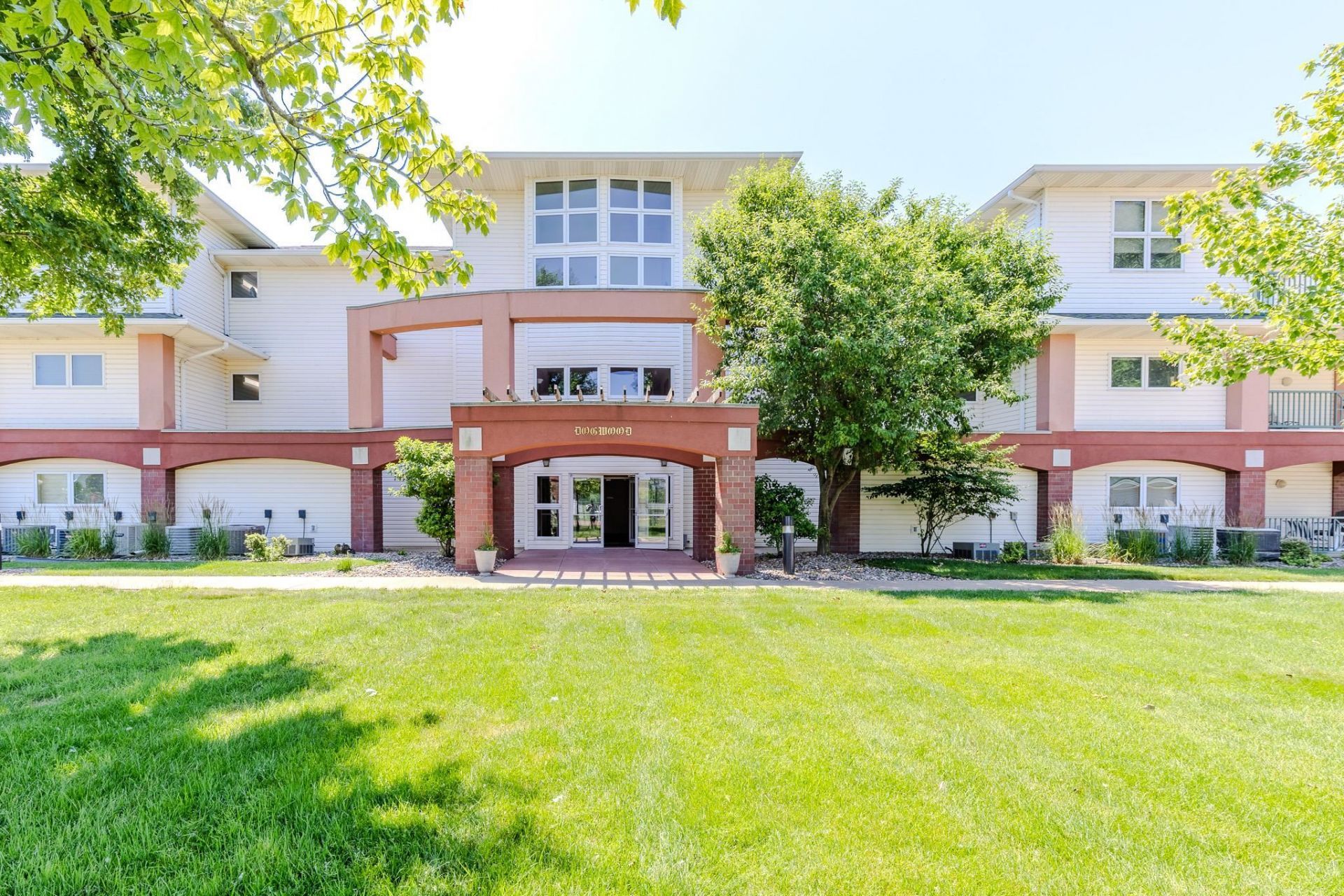 1605 Charlstrom Beach Rd #103, Okoboji, IA 51355 Main Photo