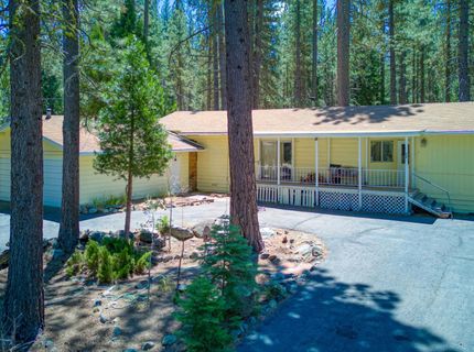 28 Korominu Trail, Graeagle, CA 96103 Photo