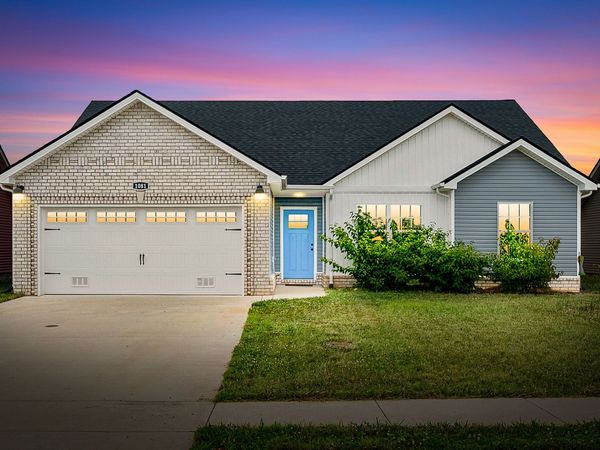 1081 Dublin Dr , Clarksville, TN 37042