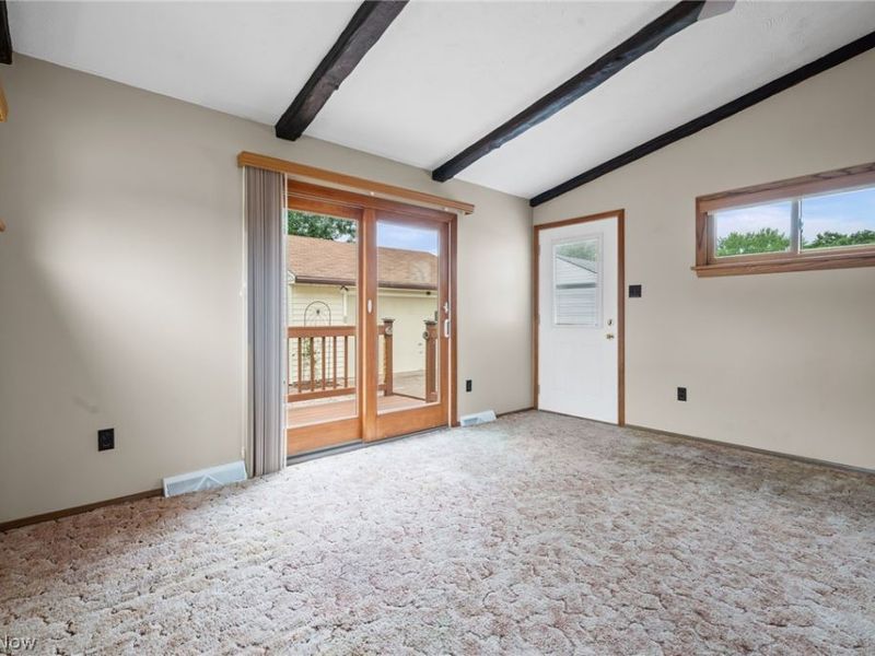 1978 Bassett Road, Westlake, OH 44145 Photo 14