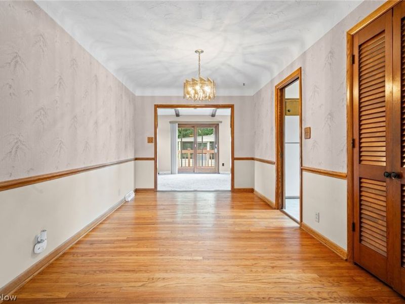 1978 Bassett Road, Westlake, OH 44145 Photo 7