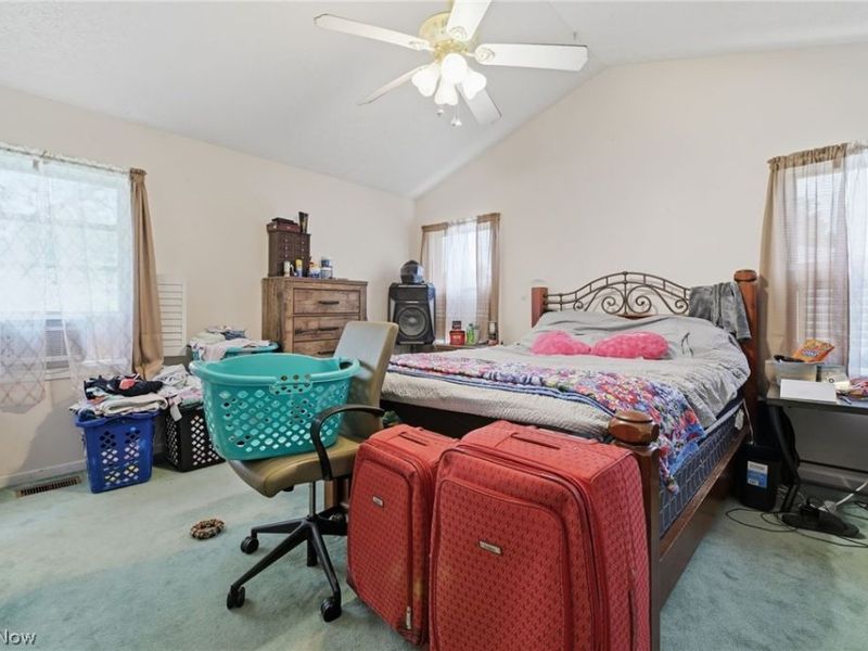 369 E 46th Street, Lorain, OH 44052 Photo 15