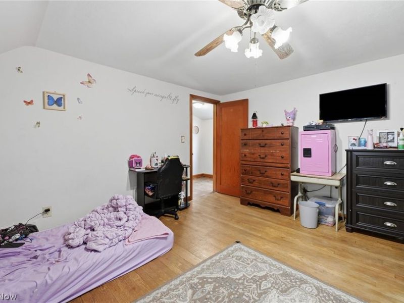 369 E 46th Street, Lorain, OH 44052 Photo 21