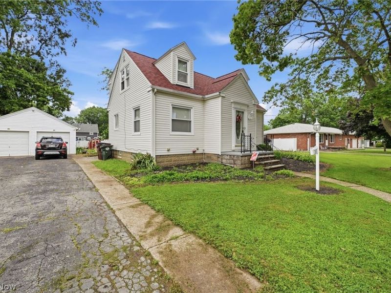 369 E 46th Street, Lorain, OH 44052 Photo 29