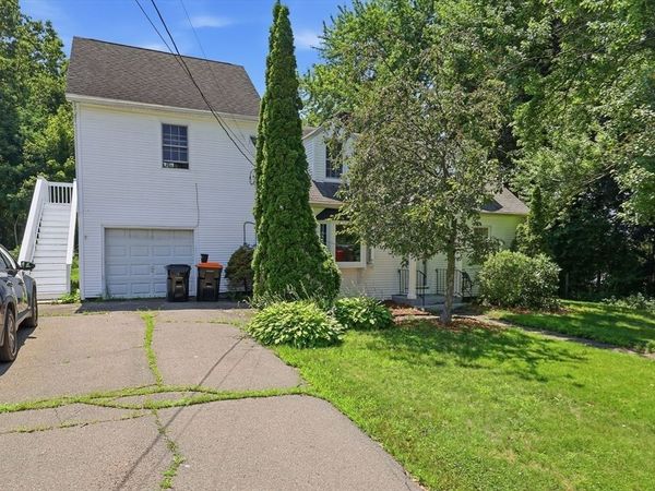 56 Lincoln Ave, South Hadley, MA 01075