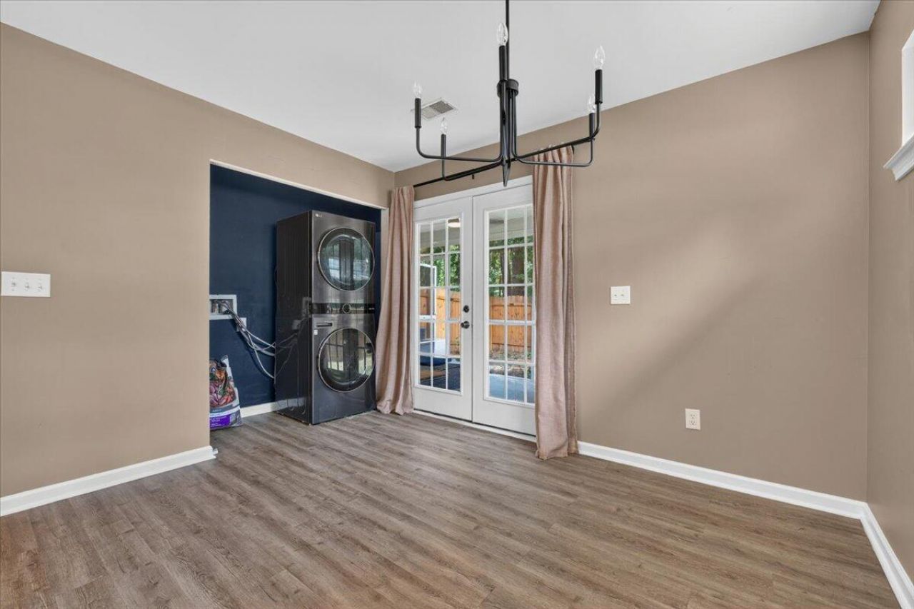 2140 Kings Gate Lane Photo 18