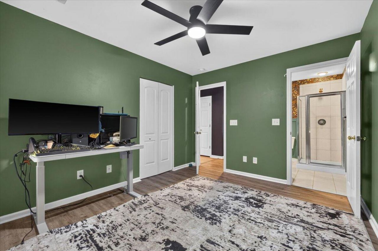 2140 Kings Gate Lane Photo 21