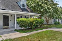 2140 Kings Gate Lane photo 4