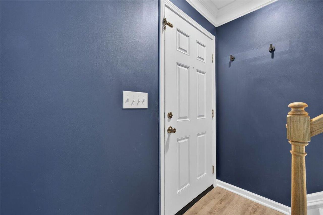 2140 Kings Gate Lane Photo 8