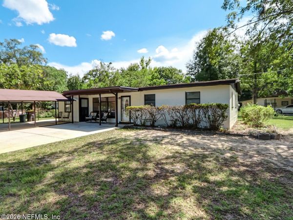 2554 RED ROBIN Drive E, Jacksonville, FL 32210