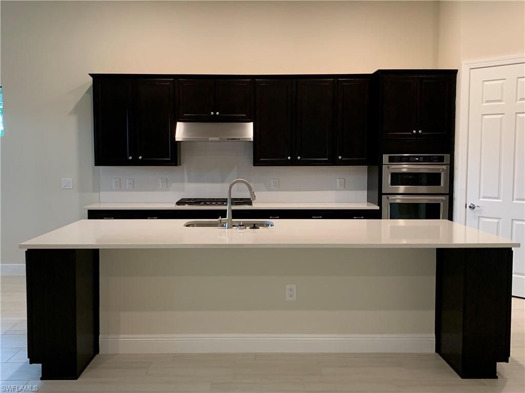 9108 Snowy Owl Way, Naples, FL 34120 Photo
