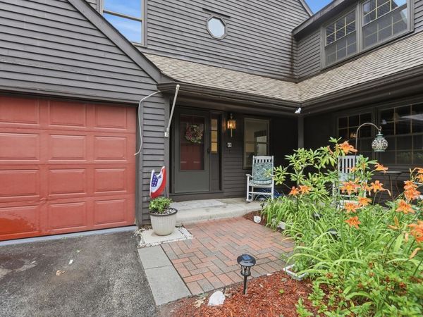 49 Stacey Circle, Windham, NH 03087