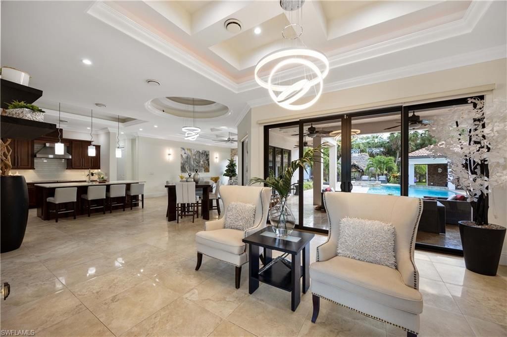 214 9th St Nw, Naples, FL 34120 Photo