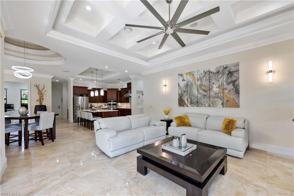 214 9th St Nw, Naples, FL 34120 Photo