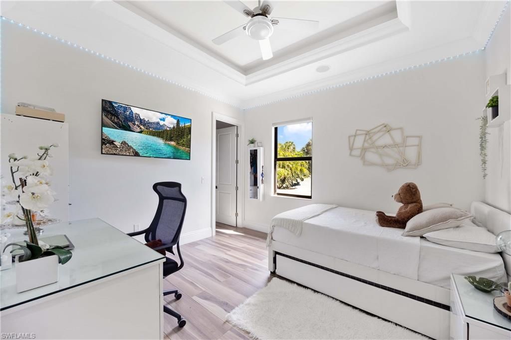 214 9th St Nw, Naples, FL 34120 Photo