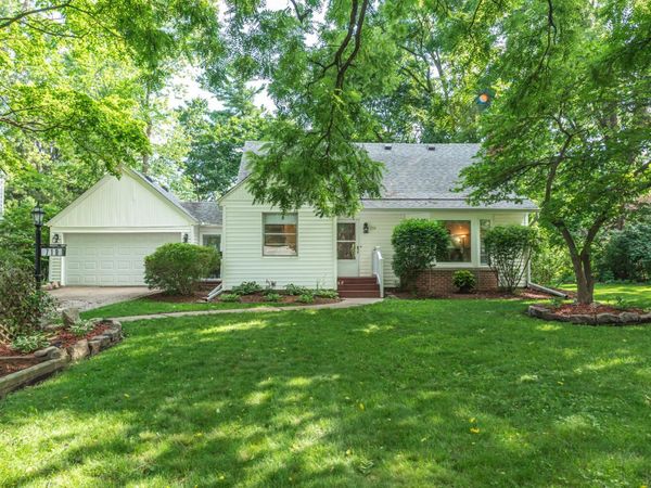 719 Sunset Road, Ann Arbor, MI 48103