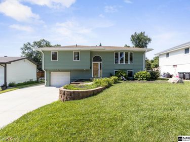 9441 Miami Street, Omaha, NE 68134