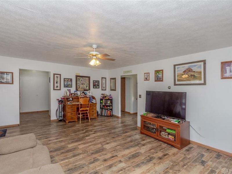198 Finland Drive, Eaton, OH 45320 Photo 7