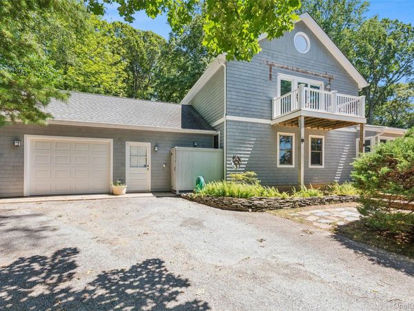 440 Haywaters Road , Cutchogue, NY 11935