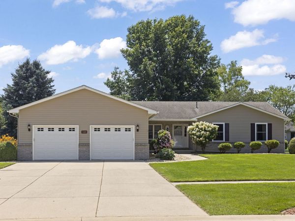 120 E WEBB Street, Sandwich, IL 60548