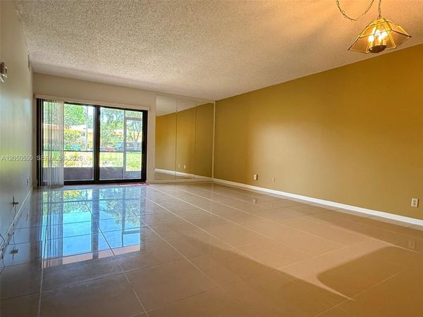 900 SW 9th Street Cir , Unit 103, Boca Raton, FL 33486