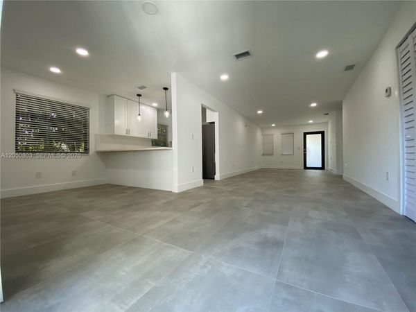 3626 SW 16th St , Unit 3626, Miami, FL 33145