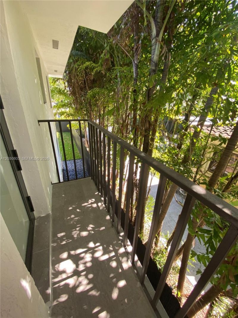 3626 SW 16th St , Unit 3626, Miami, FL 33145 Photo
