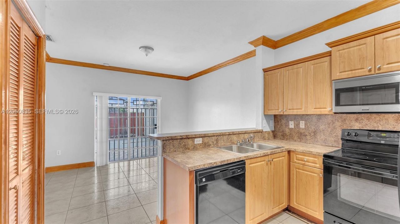 12266 SW 215th Ter , Unit 1, Miami, FL 33177 Photo