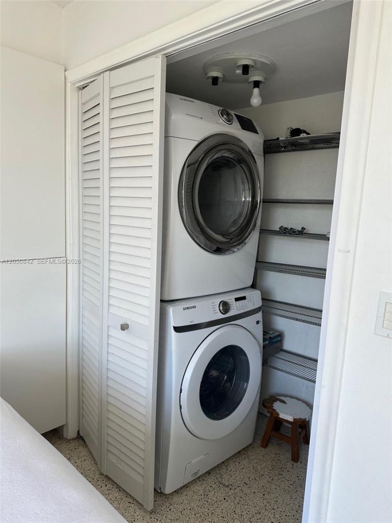 1736 SW 19th St , Unit 404, Miami, FL 33145 Photo