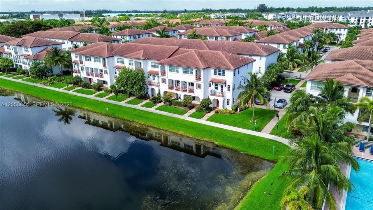 2828 SW 119th Way, Miramar, FL 33025 Photo